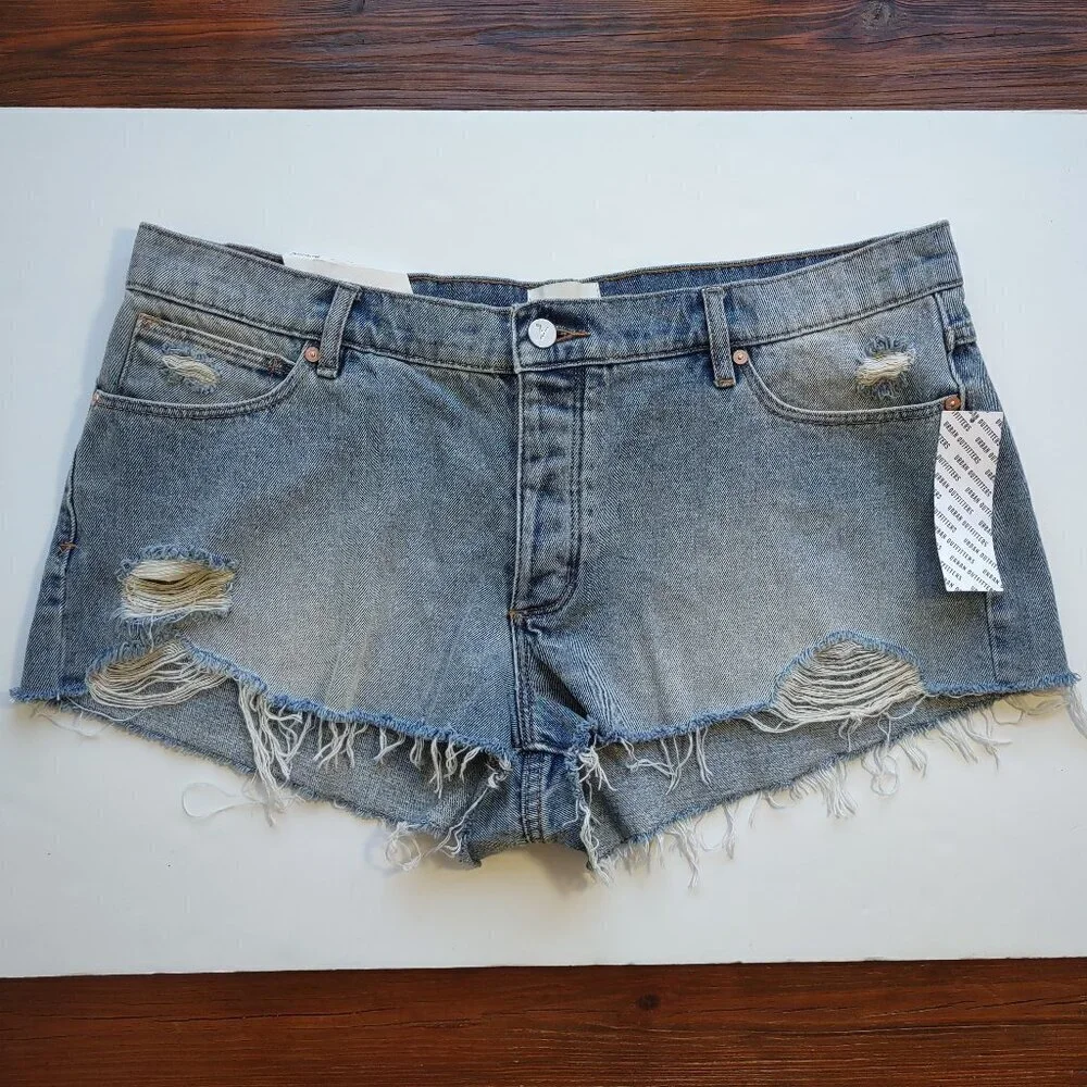 NWT Urban Outfitters Micro Denim Shorts Size 32 Mid-Rise Distressed Indie Beach